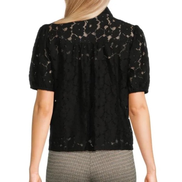 SAKS FIFTH AVENUE Women's Short Sleeve Lace Top - Size Medium - NWT - Picture 2 of 2